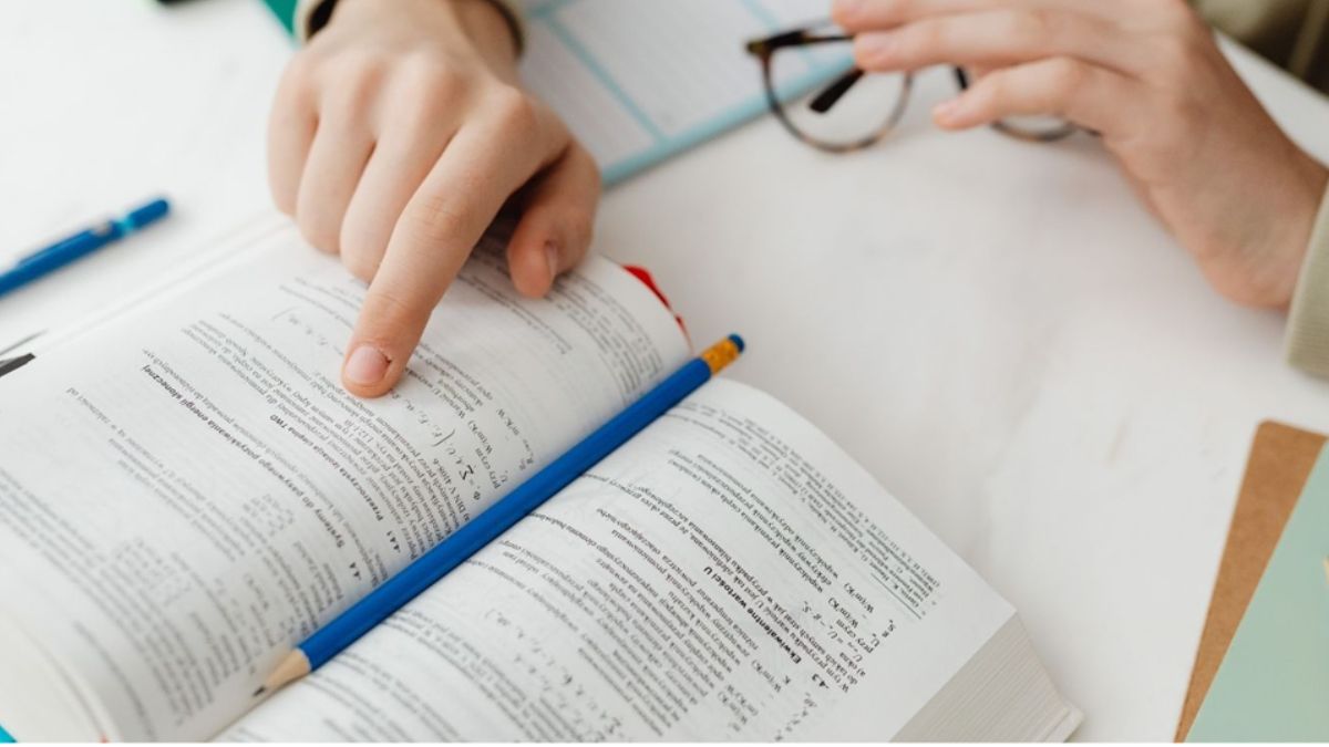 Smart Ways to Review Formulas for a Statistics Exam (Proven Study Techniques)